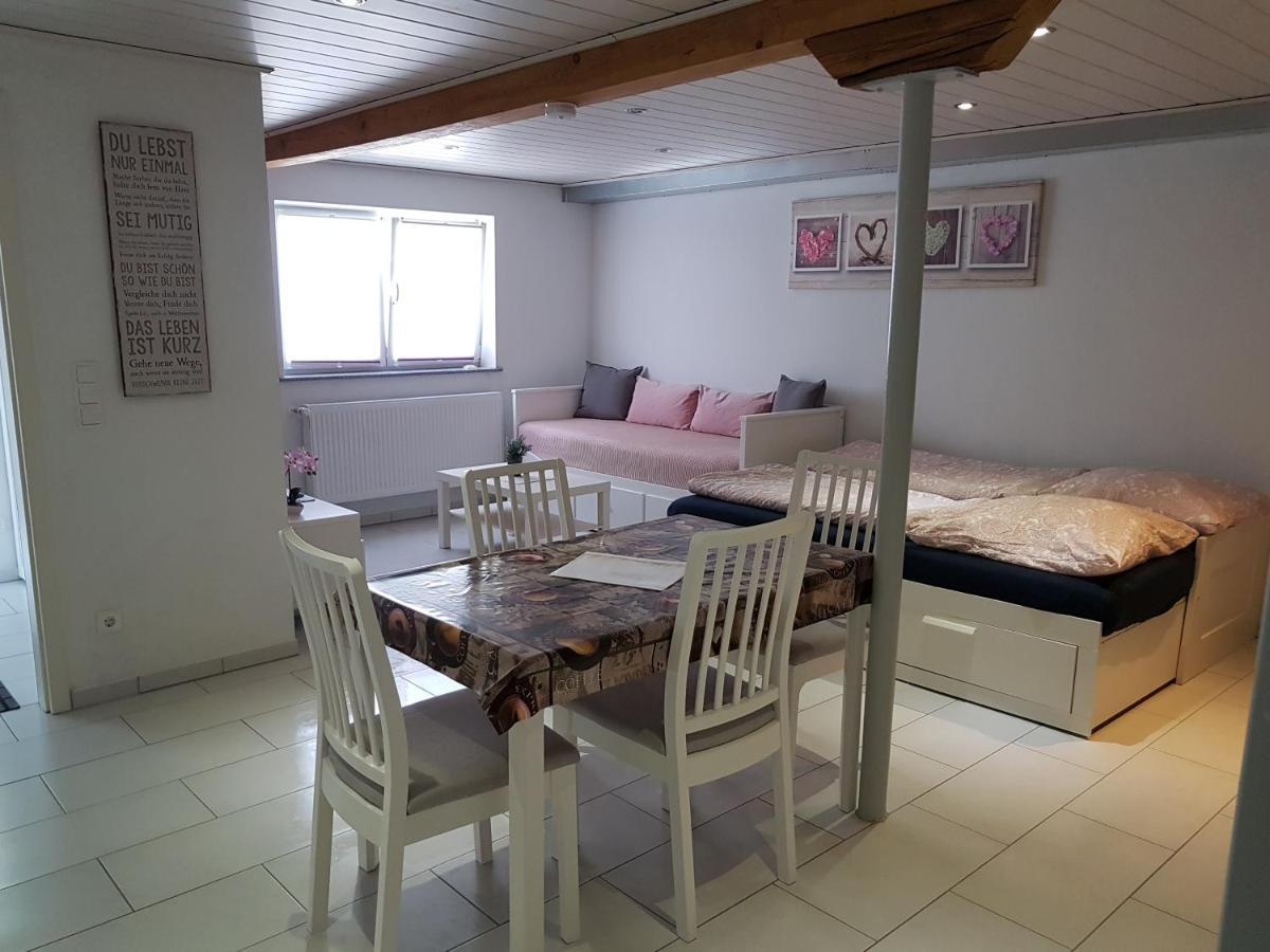 Ferienwohnung/Monteurzimmer Auf Dem Bauernhof Mörlenbach Kültér fotó