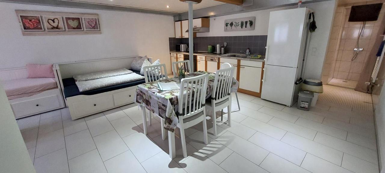 Ferienwohnung/Monteurzimmer Auf Dem Bauernhof Mörlenbach Kültér fotó